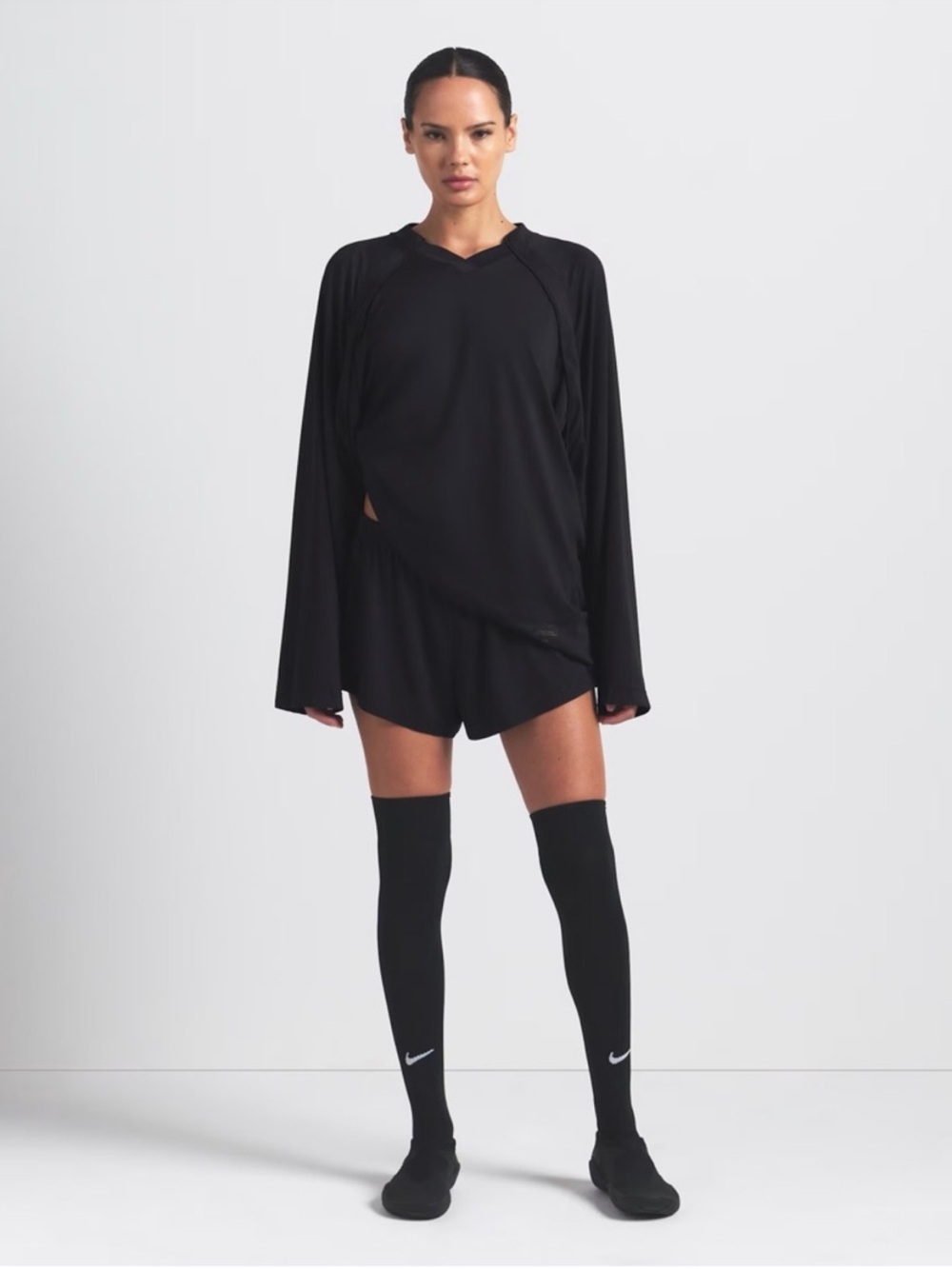 Nike x Skims Airy Oversized V-Neck Long Sleeve Top Obsidian Women’s Size Large